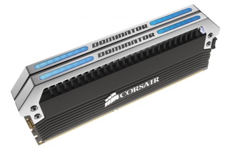 イルミネーションキットがセットになった、CORSAIR「DOMINATOR PLATINUM」日本限定モデル