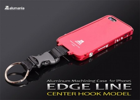 iPhone 5をスタイリッシュに吊り下げる。削りだしアルミケース「EDGE LINE Center Hook Model」発売