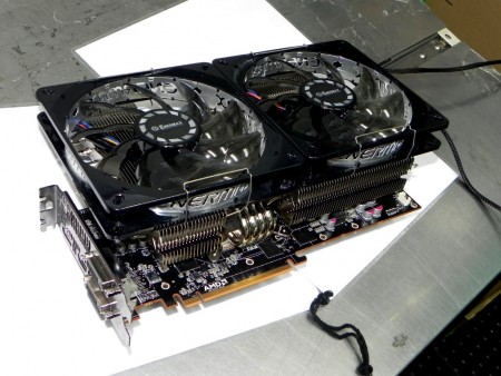 Radeon R9 290Xの高負荷時95℃→68℃に抑えるオリジナルVGAクーラー搭載