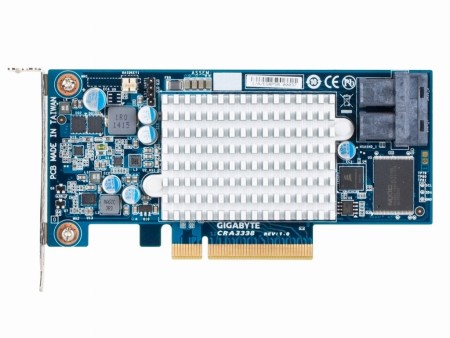 SAS 12Gbps対応のPCIe3.0（x8）拡張カード、GIGABYTE「CRA3338」