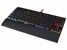 CORSAIR、Cherry MX RGB採用の英語配列メカニカルゲーミングキーボード