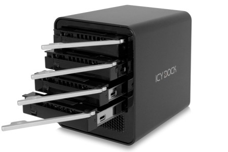 ICYDOCK、USB3.0/eSATA対応の4ベイリムーバブルHDDケース「ICYCube」