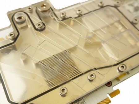 10台限定で価格は829ドル。Diamond Coolingが水冷化したOC向けGTX 980、GALAX「GTX980 HOF WB」発売