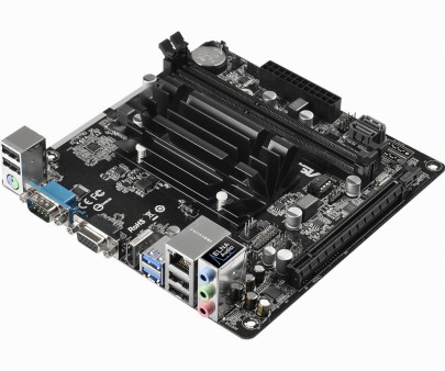 4コアAPU搭載のファンレスMini-ITXマザーボード、ASRock「QC5000M-ITX/PH」