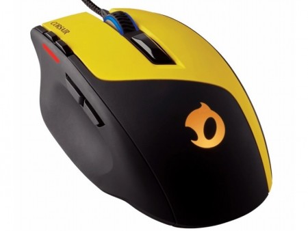 CORSAIR、「Team Dignitas」コラボのゲーミングマウスとマウスパッドを発表