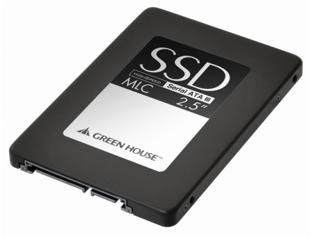 グリーンハウス、8chアクセス対応のPhison製IC採用SSD「GH-SSD32E」シリーズ