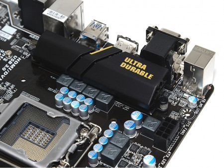 機能充実のショートサイズMicroATXマザーボード、GIGABYTE「GA-Z170M