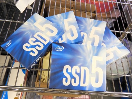 Intel初、TLC NAND採用のエントリーSSD「SSD 540s」シリーズ発売開始