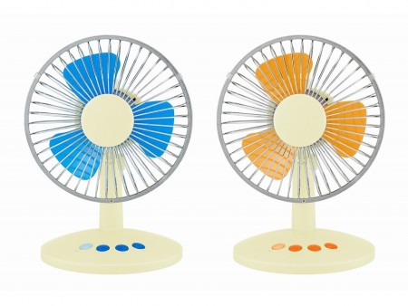 見た目は昭和でも性能はイマドキな「GH-FANSWD」など、USB扇風機2機種がグリーンハウスから