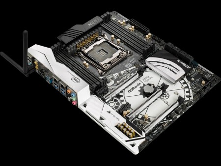 税抜約3万円。コスパ最強のIntel X99マザー、ASRock「X99 Taichi」など2種22日発売