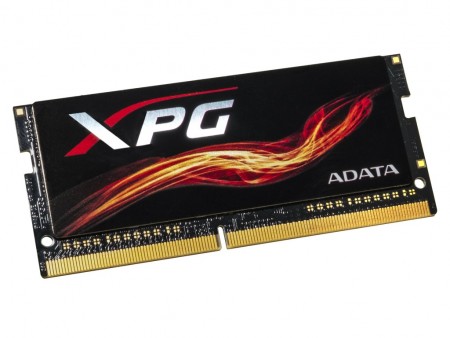 選別チップと高品質PCBを採用するゲーミングDDR4メモリ、ADATA「XPG Flame」シリーズ