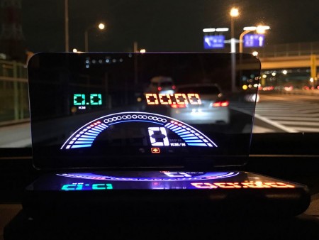 上海問屋、フロントガラスに表示できるOBD2＆GPS対応ヘッドアップディスプレイ