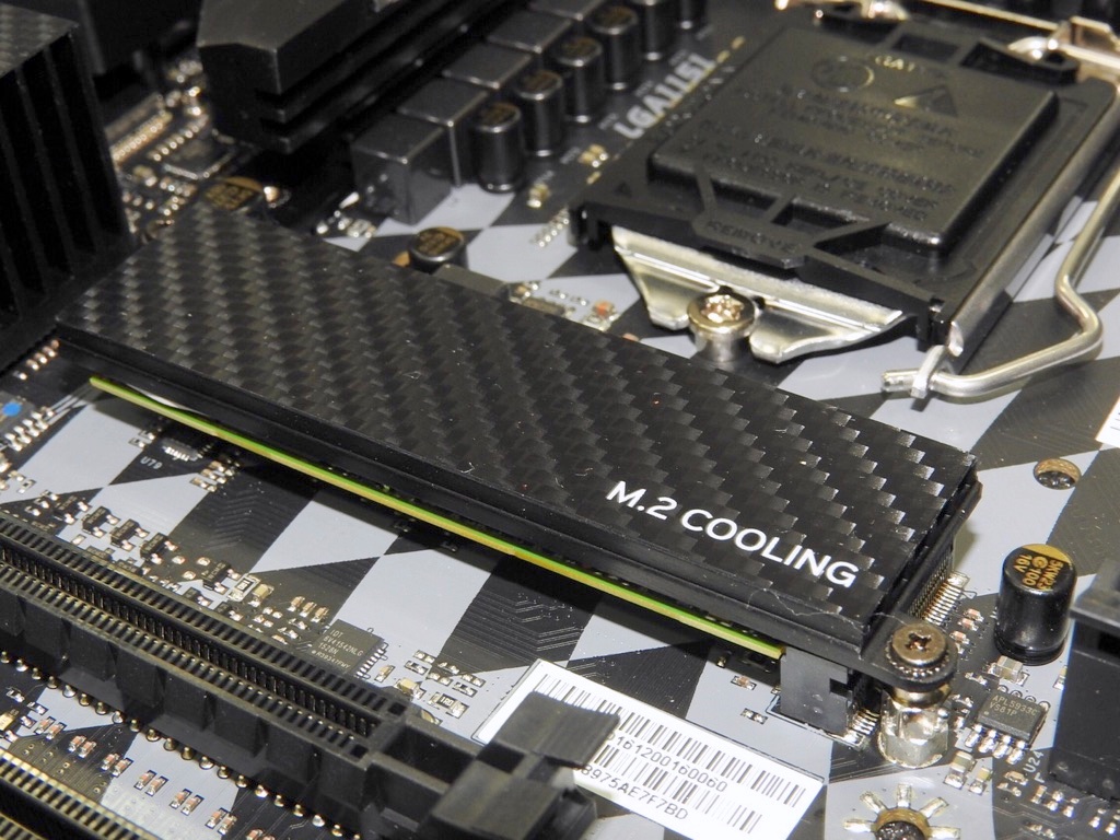 専用ヒートシンク＆Intel製NVMe SSD付属。BIOSTARの最上位マザー「Z270GT9」は27日発売 - エルミタージュ秋葉原