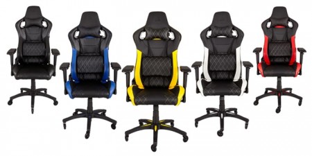 CORSAIR、レーシングシートがモチーフのゲーミングチェア「T1 RACE