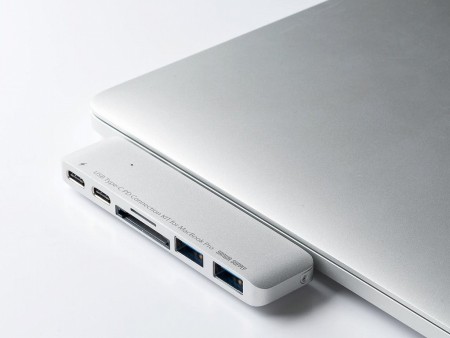 MacBook Proと一体化するカードリーダー付きUSBハブがサンワダイレクトから
