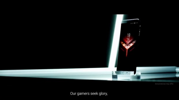 【動画】強力無比なゲーミングスマホ「ROG Phone」インプレッション