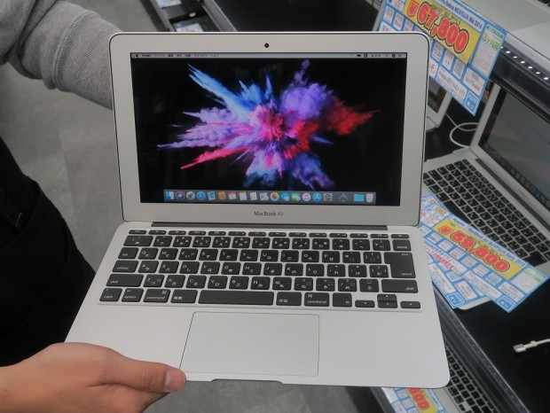 コレオシ】値ごろ感、色あせない魅力。今こそ11インチの旧型「MacBook ...