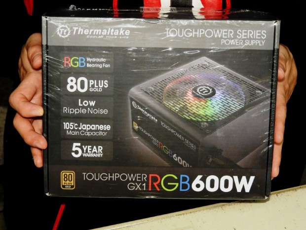 PC/タブレットThermaltake Toughpower GX1 RGB GOLD 700W