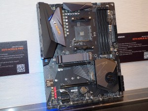 comp_2019_0602_03_gigabyte_1024x768_16