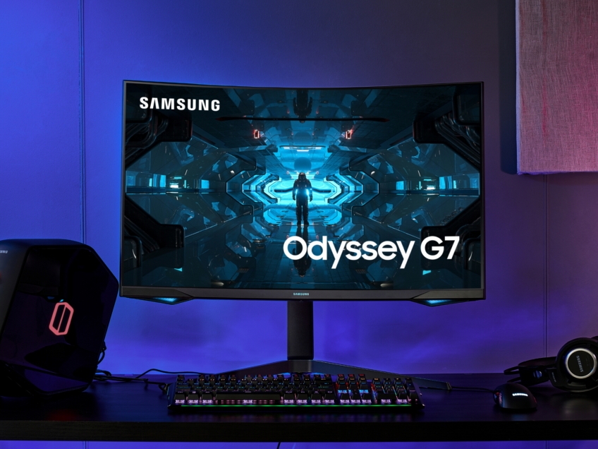 世界初。曲率1000Rの曲面ゲーミング液晶、Samsung「Odyssey G7 ...