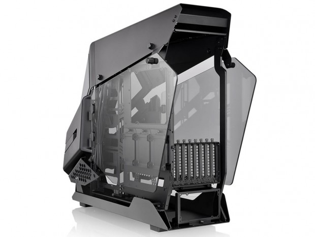 Thermaltake、ヘリコプターをイメージした開放型PCケース「AH T600」国内発売