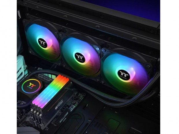 メモリの冷却もできるオールインワン型水冷、Thermaltake「Floe RC」シリーズ