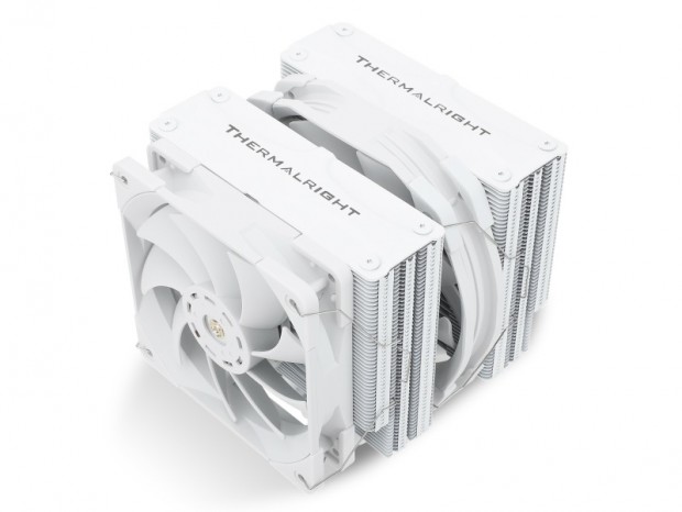 全身真っ白なツインタワーサイドフロー、Thermalright「Frost Commander 140 WHITE」