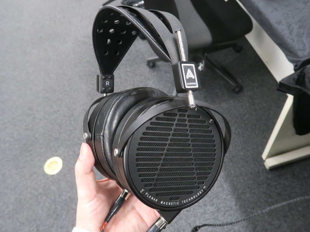 お取り寄せ》AUDEZE LCD-X 2021 OPEN-BACK HP Audezeを代表する開放型