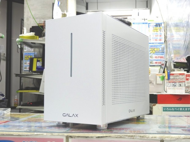 税込10,000円を切るMicroATX対応小型PCケース、GALAX「Revolution-03 ...