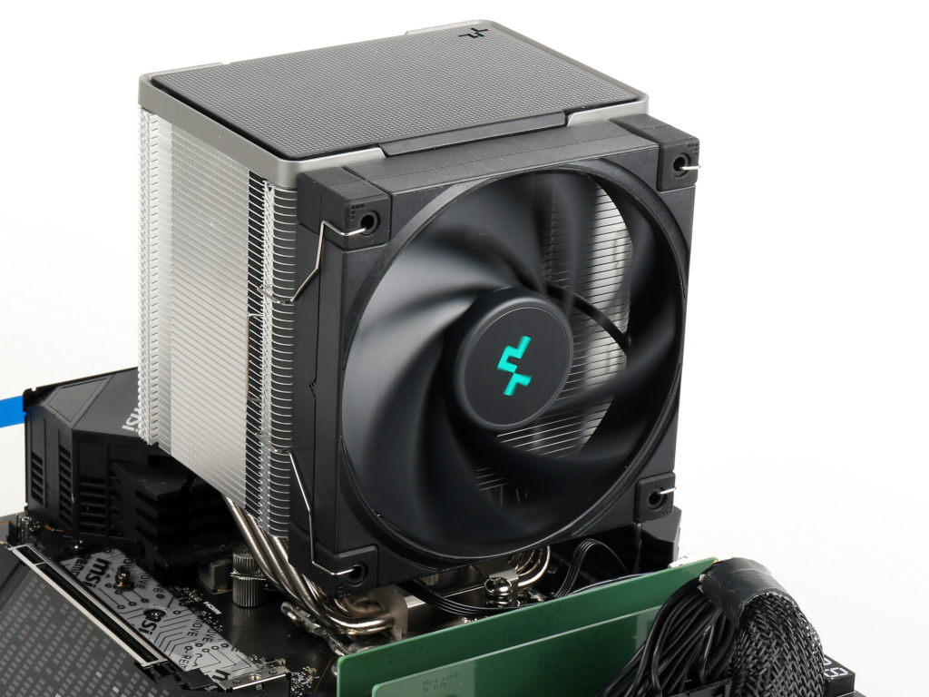 CPUクーラーテスト：Deepcool「AK500」 - エルミタージュ秋葉原