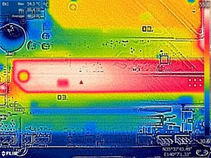 MAG Z790 TOMAHAWK WIFI DDR4サーモグラフィ