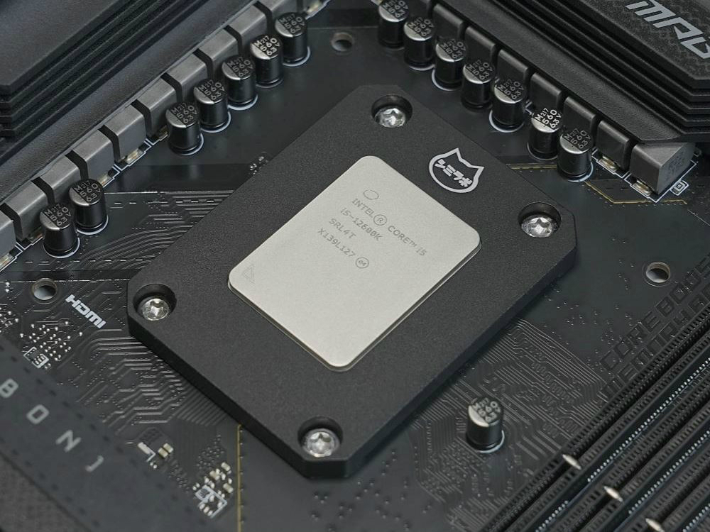 親和産業、SHIMI-LABコラボの「Intel LGA1700対応反り防止フレーム