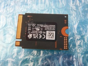 SSD 2230規格 512GB surface