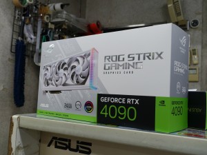 ROG Strix GeForce RTX 4090 24GB GDDR6X White Edition