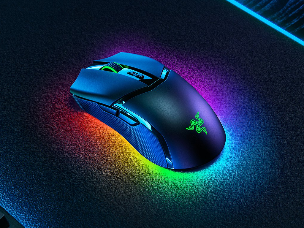 コンパクトな左右対称ゲーミングマウス「Razer Cobra Pro」など本日 