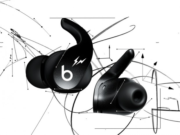 Beats、完全ワイヤレスイヤホン「Beats Fit Pro」にfragment design
