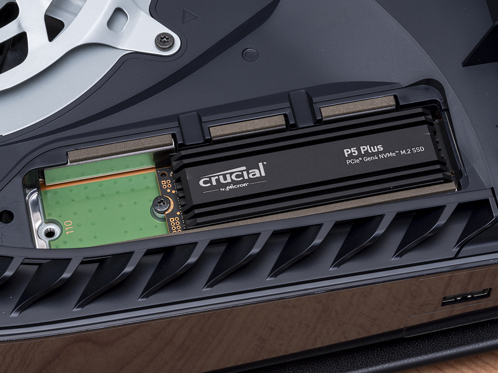 Crucial P5 Plus ヒートシンク付き PS5対応 2TB SSD P