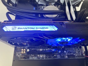 Radeon RX 7600 Phantom Gaming 8GB OC