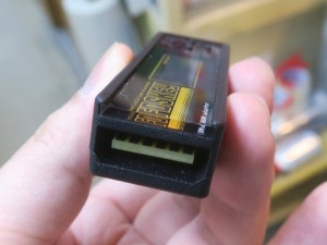 ファミコンディスクシステムのドライブエミュレータ「FDSKEY」が入荷