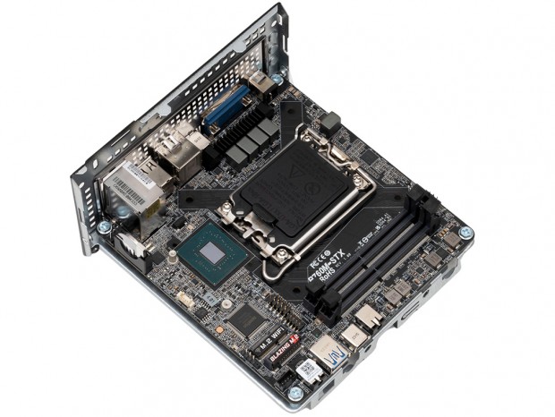 ASRock DeskMini B760