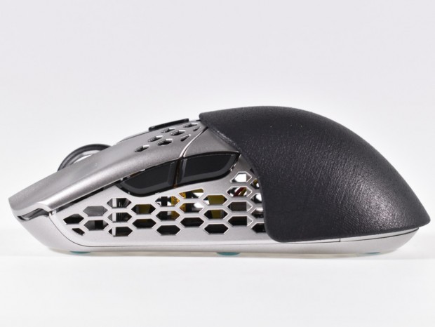 Finalmouseのフィット感を向上させるカスタムパーツ「nTech Fit for Finalmouse S size」