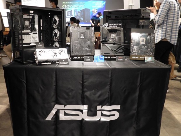 ASUS_akiba20240427_03a