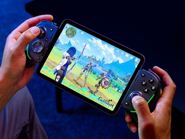 iPad miniでゲームがガッツリ楽しめるコントローラ「Razer Kishi Ultra」は来週発売