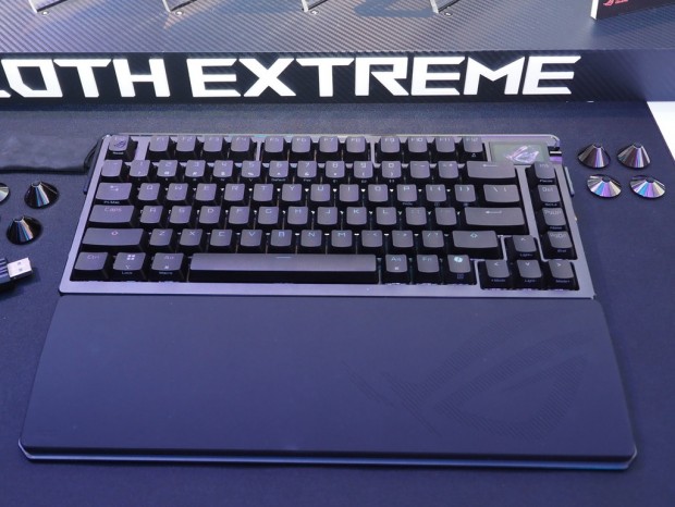 ROG AZOTH EXTREME