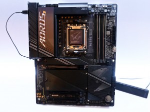 GIGABYTE MB