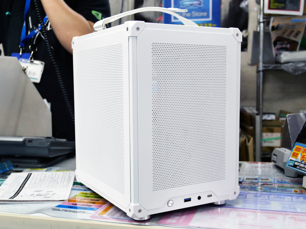 Mini-ITX - 取材班｜エルミタージュ秋葉原