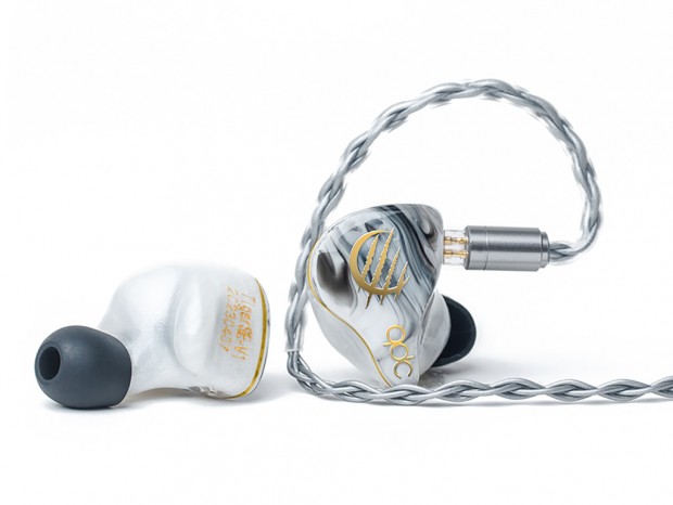 限定販売から通常モデルになったユニバーサルIEM「WHITE TIGER II」