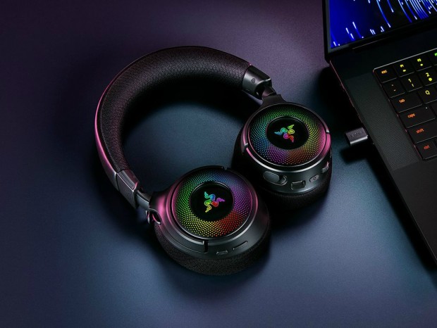 3種類の接続方法に対応するワイヤレスゲーミングヘッドセット、Razer「Kraken V4」