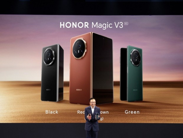 HONOR Magic V3