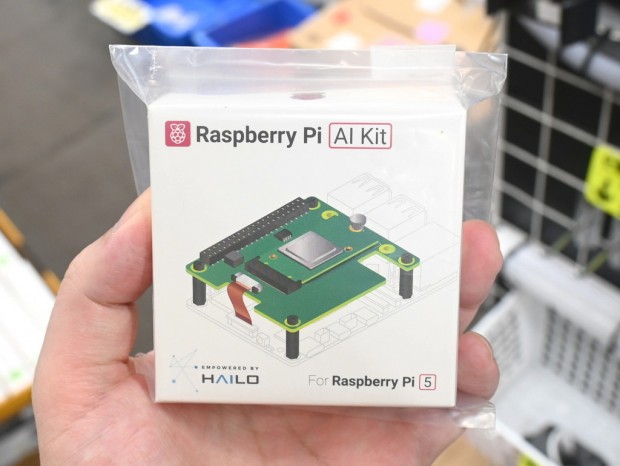 Raspberry Pi AI Kit